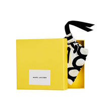 Load image into Gallery viewer, THE BUTTON HINGE BRACELET