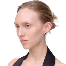 Load image into Gallery viewer, THE DAISY STUD EARRINGS