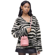 Load image into Gallery viewer, THE LEATHER MINI BUCKET BAG