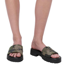 Load image into Gallery viewer, THE CAMO JACQUARD LUG SOLE SLIDE