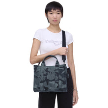 Load image into Gallery viewer, THE CAMO JACQUARD MEDIUM TOTE BAG