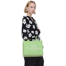 Load image into Gallery viewer, THE LEATHER MEDIUM TOTE BAG