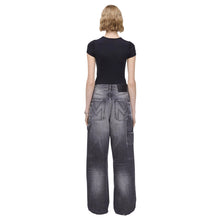 Load image into Gallery viewer, THE CHARM OVERSIZED JEAN