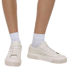 Load image into Gallery viewer, THE LEATHER SNEAKER