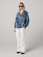 Load image into Gallery viewer, DVF	NICKY TOP DANCING ROSE GIANT TONAL