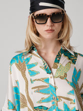 Load image into Gallery viewer, DVF	DIANE S/S SHIRT	MARLENE BATIK GIANT IVORY