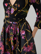 Load image into Gallery viewer, DVF	BALLERINA WRAP DRESS SERENISSIMA BLACK