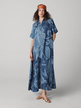 Load image into Gallery viewer, DVF	KARIN DRESS DANCING ROSE GIANT TONAL