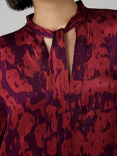 Load image into Gallery viewer, DVF	YVONNE DRESS TREE BARK MINI LIGHT GARNET