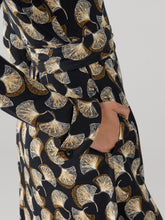 Load image into Gallery viewer, DVF	OG SILK JERSEY WRAP DRESS	GINGKO FANS MINI BLACK