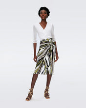 Load image into Gallery viewer, DVF	HAILEY TOP IVORY