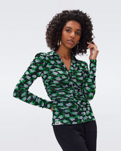 Load image into Gallery viewer, DVF	NATHANIEL REVERSIBLE TOP DOT BLSM SM GN/VENICE GEO GN