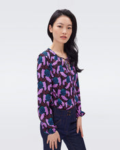 Load image into Gallery viewer, DVF	FREDDIE BLOUSE	AUTUMN BERRIES LG PINK ME