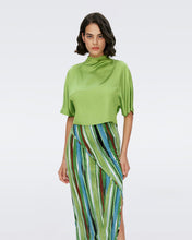 Load image into Gallery viewer, DVF	OLYMPIA TOP CHARTREUSE