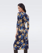 Load image into Gallery viewer, DVF BORRIS DRESS PARIS FLORAL LG NAVY