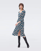 Load image into Gallery viewer, DVF	JOANNA DRESS DAISY SM IVORY