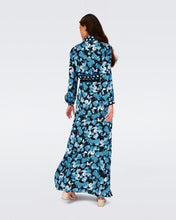 Load image into Gallery viewer, JOSHUA DRESS IN PETALS AND DOT STAR SAPPHIRE