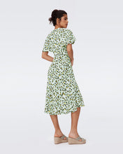 Load image into Gallery viewer, DVF	CECELIA DRESS DITZY ANIMAL