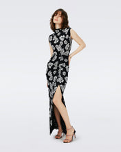 Load image into Gallery viewer, SHESKA DRESS IN DOTTED BUDS