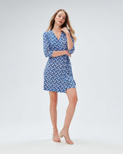 Load image into Gallery viewer, DVF	NEW JULIAN TWO DRESS DAISY GEO MED