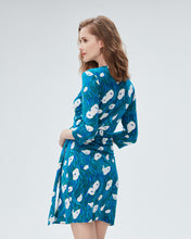 Load image into Gallery viewer, DVF	NEW JULIAN TWO DRESS OCEAN TIDE QUETZAL GREEN