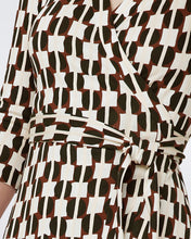 Load image into Gallery viewer, DVF	NEW JEANNE TWO 3/4 DRESS	MAYPOLE BLACK
