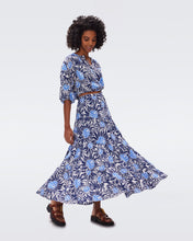 Load image into Gallery viewer, DVF VENICE SKIRT ANEMONE SIGNATURE BLUE