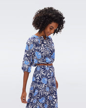 Load image into Gallery viewer, DVF VENICE SKIRT ANEMONE SIGNATURE BLUE