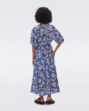 Load image into Gallery viewer, DVF VENICE SKIRT ANEMONE SIGNATURE BLUE