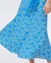 Load image into Gallery viewer, DVF	FLORENCIA MIDI SKIRT CLOUD PATCH BLUE