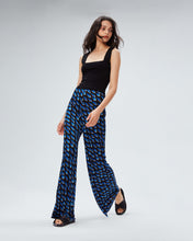 Load image into Gallery viewer, DVF	HOLLY PANTS	BETTA SCALES