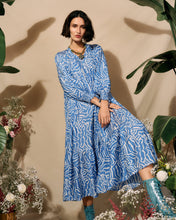 Load image into Gallery viewer, DVF	FORTINA DRESS APRIL TIGER SIGNATURE BLUE