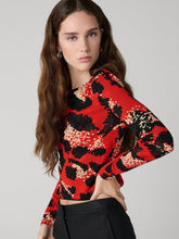 Load image into Gallery viewer, DVF	LOGAN REVERSIBLE TOP SHIP LIGHTS BLACK/SEU LEOP BIG SIG RED