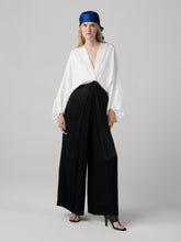 Load image into Gallery viewer, DVF	KASON JUMPSUIT WHITE BLACK