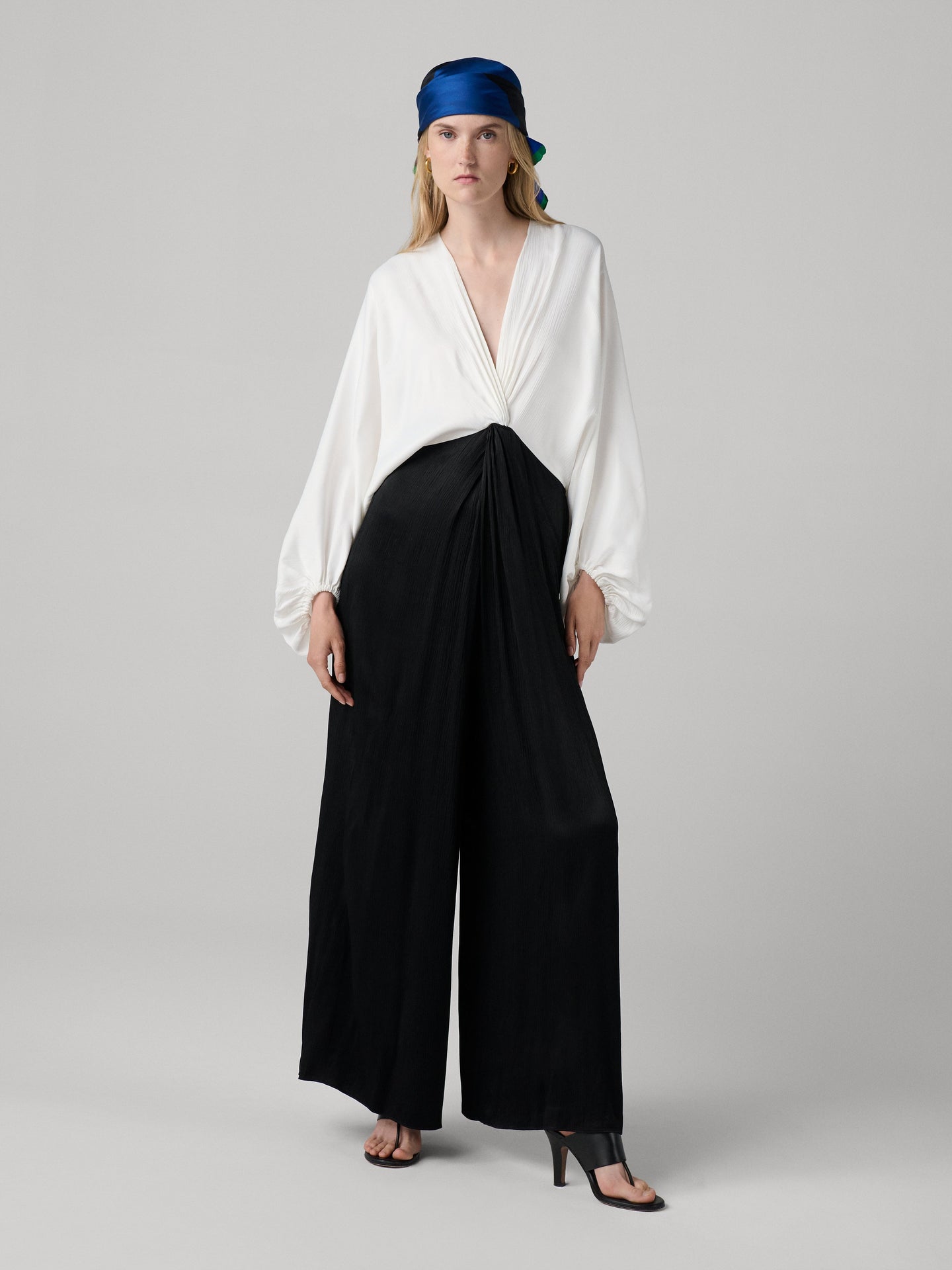 DVF	KASON JUMPSUIT WHITE BLACK