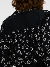 Load image into Gallery viewer, DVF	GINNY TWO BLOUSE	SMALL HEARTS BLACK