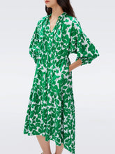 Load image into Gallery viewer, DVF ARTIE DRESS FLORA NOCTURNA GREEN