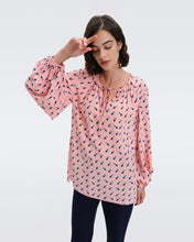 Load image into Gallery viewer, DVF NEW FREDDIE BLOUSE TWISTED GEO SOFT PINK