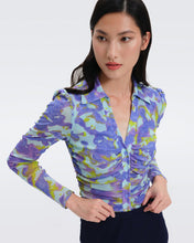 Load image into Gallery viewer, DVF GLADYS TOP REVERSIBLE CLOUDS OCH/SCRIBBLE GRDN OCH