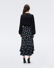 Load image into Gallery viewer, DVF DEBRA SKIRT PEOPLE DANCING BLACK