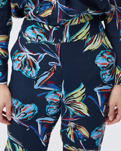 Load image into Gallery viewer, DVF FEDERICA PANTS ABSTRACT BTFLY MED PERF NAVY